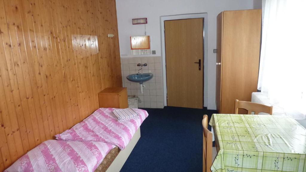 Penzion Tendr Desztne w Górach Orlickich Pokój zdjęcie